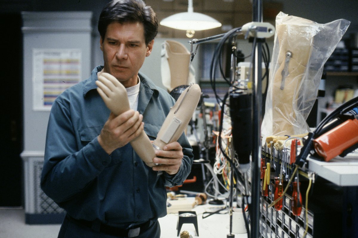 Harrison Ford with prosthetic arm in The Fugitive